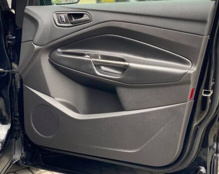 Черный Форд Эскейп, объемом двигателя 2.5 л и пробегом 200 тыс. км за 13300 $, фото 15 на Automoto.ua