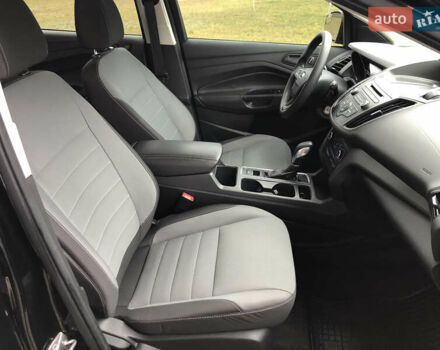 Черный Форд Эскейп, объемом двигателя 2.5 л и пробегом 187 тыс. км за 13800 $, фото 12 на Automoto.ua