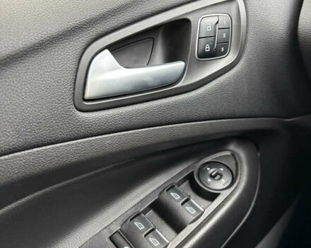 Черный Форд Эскейп, объемом двигателя 2 л и пробегом 74 тыс. км за 14650 $, фото 11 на Automoto.ua