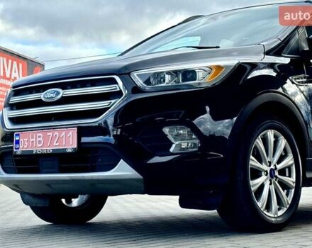 Чорний Форд Ескейп, об'ємом двигуна 1.5 л та пробігом 239 тис. км за 12300 $, фото 11 на Automoto.ua