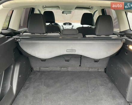 Черный Форд Эскейп, объемом двигателя 2.5 л и пробегом 197 тыс. км за 13000 $, фото 66 на Automoto.ua