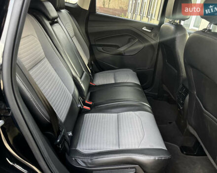 Черный Форд Эскейп, объемом двигателя 1.5 л и пробегом 151 тыс. км за 11990 $, фото 63 на Automoto.ua