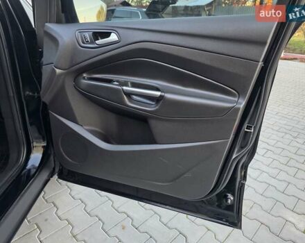 Черный Форд Эскейп, объемом двигателя 1.5 л и пробегом 106 тыс. км за 10999 $, фото 85 на Automoto.ua