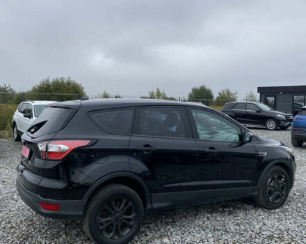 Черный Форд Эскейп, объемом двигателя 2.5 л и пробегом 188 тыс. км за 10900 $, фото 6 на Automoto.ua