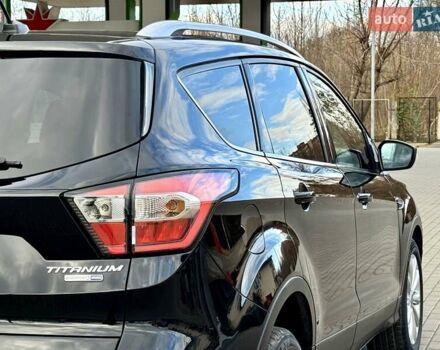 Чорний Форд Ескейп, об'ємом двигуна 1.5 л та пробігом 239 тис. км за 12300 $, фото 15 на Automoto.ua