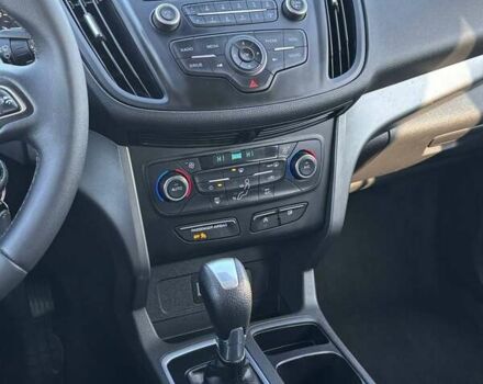 Черный Форд Эскейп, объемом двигателя 1.5 л и пробегом 192 тыс. км за 9999 $, фото 16 на Automoto.ua