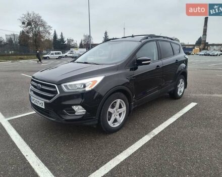 Черный Форд Эскейп, объемом двигателя 2 л и пробегом 232 тыс. км за 10000 $, фото 14 на Automoto.ua