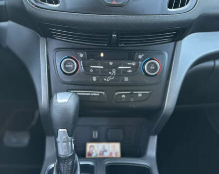 Черный Форд Эскейп, объемом двигателя 1.5 л и пробегом 49 тыс. км за 12500 $, фото 20 на Automoto.ua