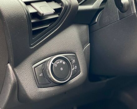 Черный Форд Эскейп, объемом двигателя 2.5 л и пробегом 200 тыс. км за 13300 $, фото 11 на Automoto.ua