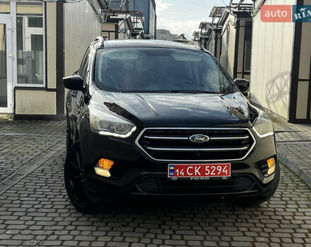 Черный Форд Эскейп, объемом двигателя 1.5 л и пробегом 151 тыс. км за 11990 $, фото 14 на Automoto.ua