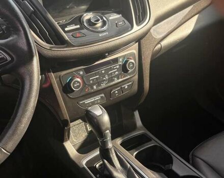 Чорний Форд Ескейп, об'ємом двигуна 1.5 л та пробігом 203 тис. км за 11999 $, фото 16 на Automoto.ua