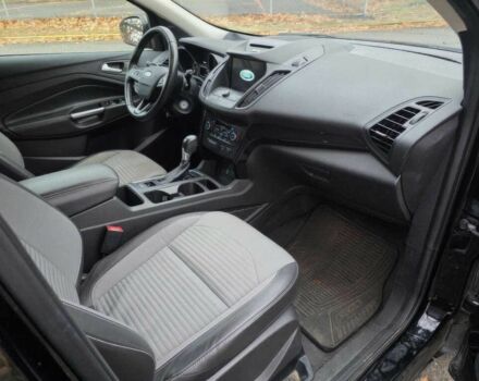 Черный Форд Эскейп, объемом двигателя 1.5 л и пробегом 70 тыс. км за 15000 $, фото 8 на Automoto.ua