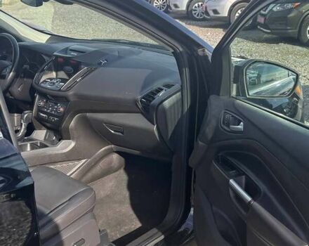 Чорний Форд Ескейп, об'ємом двигуна 1.5 л та пробігом 203 тис. км за 11999 $, фото 7 на Automoto.ua