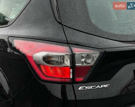 Чорний Форд Ескейп, об'ємом двигуна 2.5 л та пробігом 164 тис. км за 13193 $, фото 17 на Automoto.ua