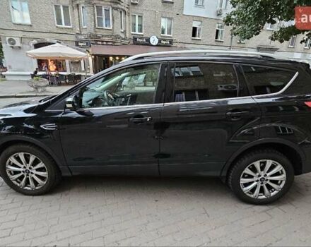 Черный Форд Эскейп, объемом двигателя 2 л и пробегом 89 тыс. км за 15100 $, фото 8 на Automoto.ua