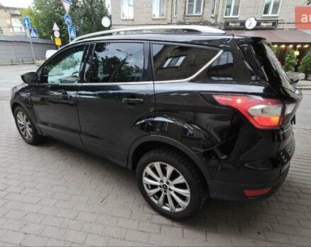 Черный Форд Эскейп, объемом двигателя 2 л и пробегом 89 тыс. км за 15100 $, фото 4 на Automoto.ua