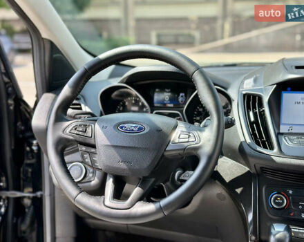 Чорний Форд Ескейп, об'ємом двигуна 1.5 л та пробігом 187 тис. км за 12999 $, фото 47 на Automoto.ua