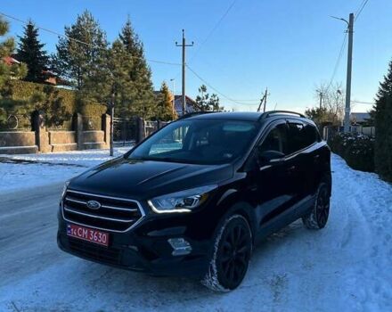 Чорний Форд Ескейп, об'ємом двигуна 1.5 л та пробігом 210 тис. км за 11999 $, фото 6 на Automoto.ua
