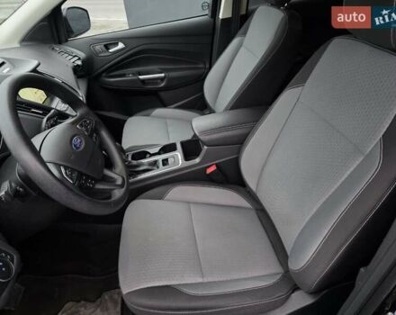 Черный Форд Эскейп, объемом двигателя 1.5 л и пробегом 86 тыс. км за 13999 $, фото 7 на Automoto.ua