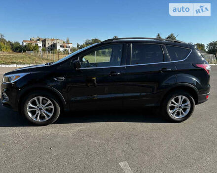 Черный Форд Эскейп, объемом двигателя 1.5 л и пробегом 128 тыс. км за 11300 $, фото 3 на Automoto.ua