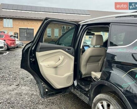 Черный Форд Эскейп, объемом двигателя 2 л и пробегом 194 тыс. км за 9600 $, фото 24 на Automoto.ua