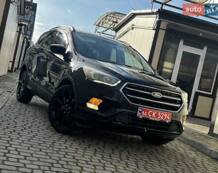 Черный Форд Эскейп, объемом двигателя 1.5 л и пробегом 151 тыс. км за 11990 $, фото 3 на Automoto.ua