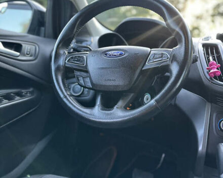 Черный Форд Эскейп, объемом двигателя 1.5 л и пробегом 49 тыс. км за 12500 $, фото 19 на Automoto.ua