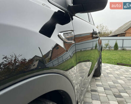 Черный Форд Эскейп, объемом двигателя 2.5 л и пробегом 197 тыс. км за 13000 $, фото 27 на Automoto.ua