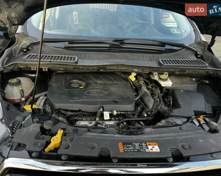 Черный Форд Эскейп, объемом двигателя 1.5 л и пробегом 151 тыс. км за 11990 $, фото 67 на Automoto.ua