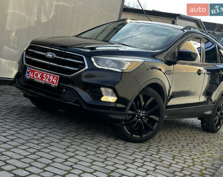 Черный Форд Эскейп, объемом двигателя 1.5 л и пробегом 151 тыс. км за 11990 $, фото 25 на Automoto.ua