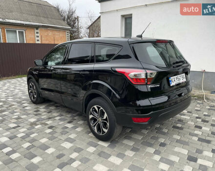 Черный Форд Эскейп, объемом двигателя 2.5 л и пробегом 197 тыс. км за 13000 $, фото 12 на Automoto.ua