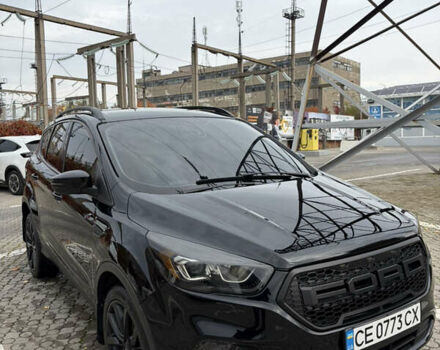 Черный Форд Эскейп, объемом двигателя 2 л и пробегом 74 тыс. км за 14650 $, фото 1 на Automoto.ua