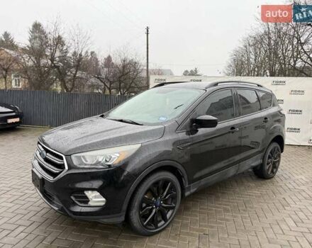 Чорний Форд Ескейп, об'ємом двигуна 2 л та пробігом 152 тис. км за 7500 $, фото 5 на Automoto.ua