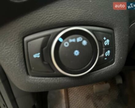 Черный Форд Эскейп, объемом двигателя 2.49 л и пробегом 129 тыс. км за 12450 $, фото 28 на Automoto.ua