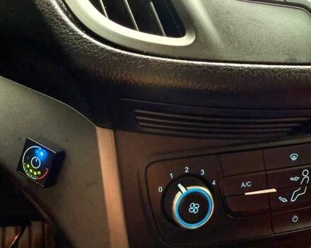 Чорний Форд Ескейп, об'ємом двигуна 2.49 л та пробігом 146 тис. км за 13600 $, фото 19 на Automoto.ua