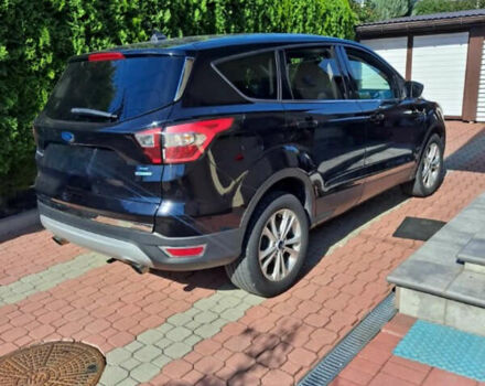 Черный Форд Эскейп, объемом двигателя 1.5 л и пробегом 145 тыс. км за 12000 $, фото 2 на Automoto.ua