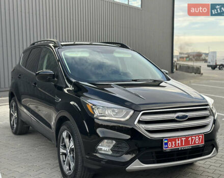 Черный Форд Эскейп, объемом двигателя 1.5 л и пробегом 142 тыс. км за 12990 $, фото 13 на Automoto.ua