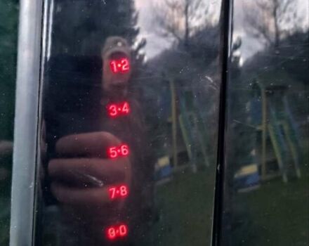 Черный Форд Эскейп, объемом двигателя 1.5 л и пробегом 86 тыс. км за 11500 $, фото 21 на Automoto.ua