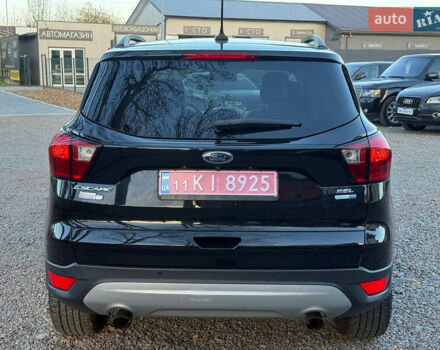 Черный Форд Эскейп, объемом двигателя 1.5 л и пробегом 147 тыс. км за 12600 $, фото 13 на Automoto.ua