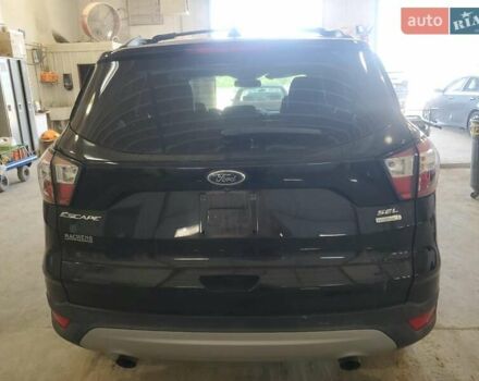 Черный Форд Эскейп, объемом двигателя 1.5 л и пробегом 103 тыс. км за 2600 $, фото 5 на Automoto.ua