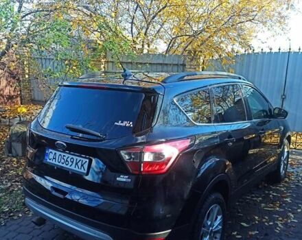 Черный Форд Эскейп, объемом двигателя 1.5 л и пробегом 162 тыс. км за 10999 $, фото 1 на Automoto.ua