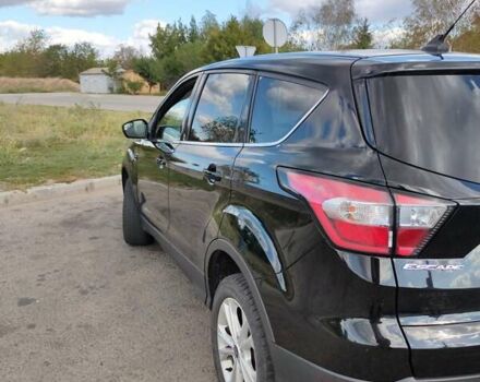 Черный Форд Эскейп, объемом двигателя 1.5 л и пробегом 115 тыс. км за 13500 $, фото 6 на Automoto.ua