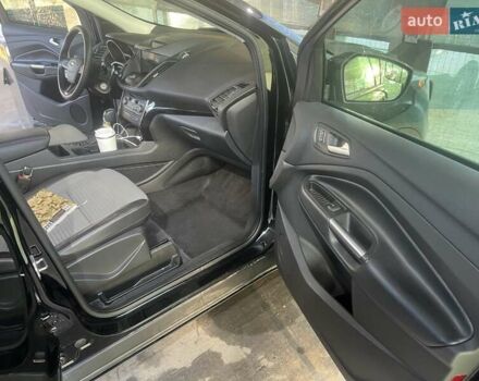 Черный Форд Эскейп, объемом двигателя 1.5 л и пробегом 90 тыс. км за 14000 $, фото 6 на Automoto.ua