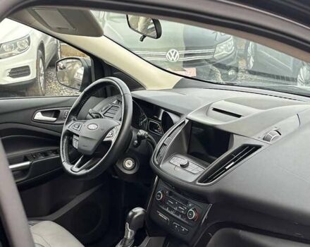 Черный Форд Эскейп, объемом двигателя 1.5 л и пробегом 189 тыс. км за 11499 $, фото 9 на Automoto.ua