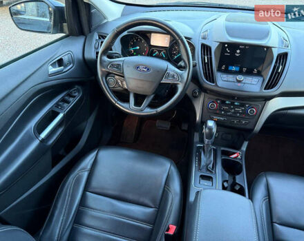 Черный Форд Эскейп, объемом двигателя 1.5 л и пробегом 147 тыс. км за 12600 $, фото 55 на Automoto.ua