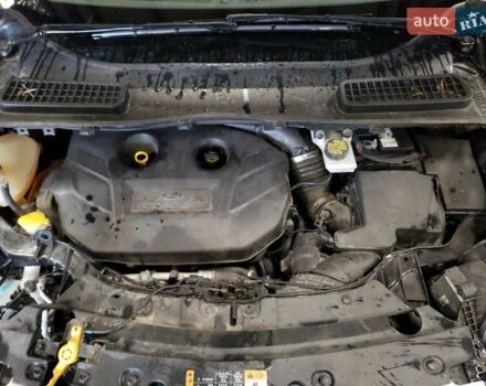 Черный Форд Эскейп, объемом двигателя 2 л и пробегом 105 тыс. км за 2500 $, фото 11 на Automoto.ua