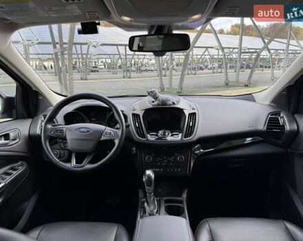 Форд Ескейп 2018 у Львові на Automoto.ua Чорний Форд Ескейп, об'ємом двигуна 2 л та пробігом 127 тис. км за 15250 $, фото 24 на Automoto.ua