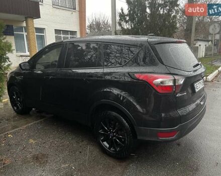 Черный Форд Эскейп, объемом двигателя 2.49 л и пробегом 151 тыс. км за 13100 $, фото 4 на Automoto.ua