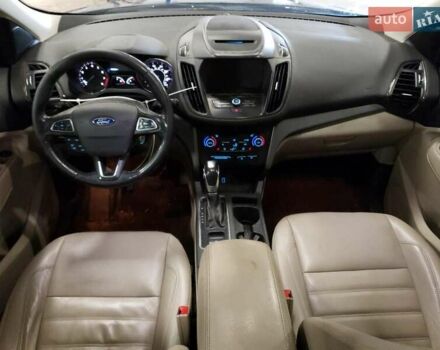 Черный Форд Эскейп, объемом двигателя 2 л и пробегом 105 тыс. км за 2500 $, фото 7 на Automoto.ua