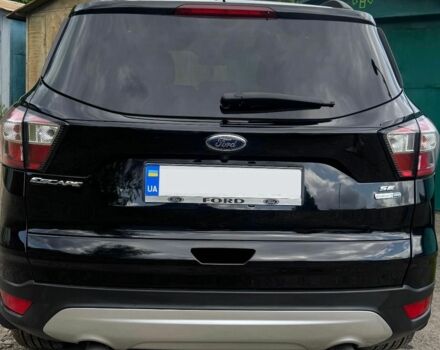 Чорний Форд Ескейп, об'ємом двигуна 1.5 л та пробігом 77 тис. км за 14000 $, фото 1 на Automoto.ua